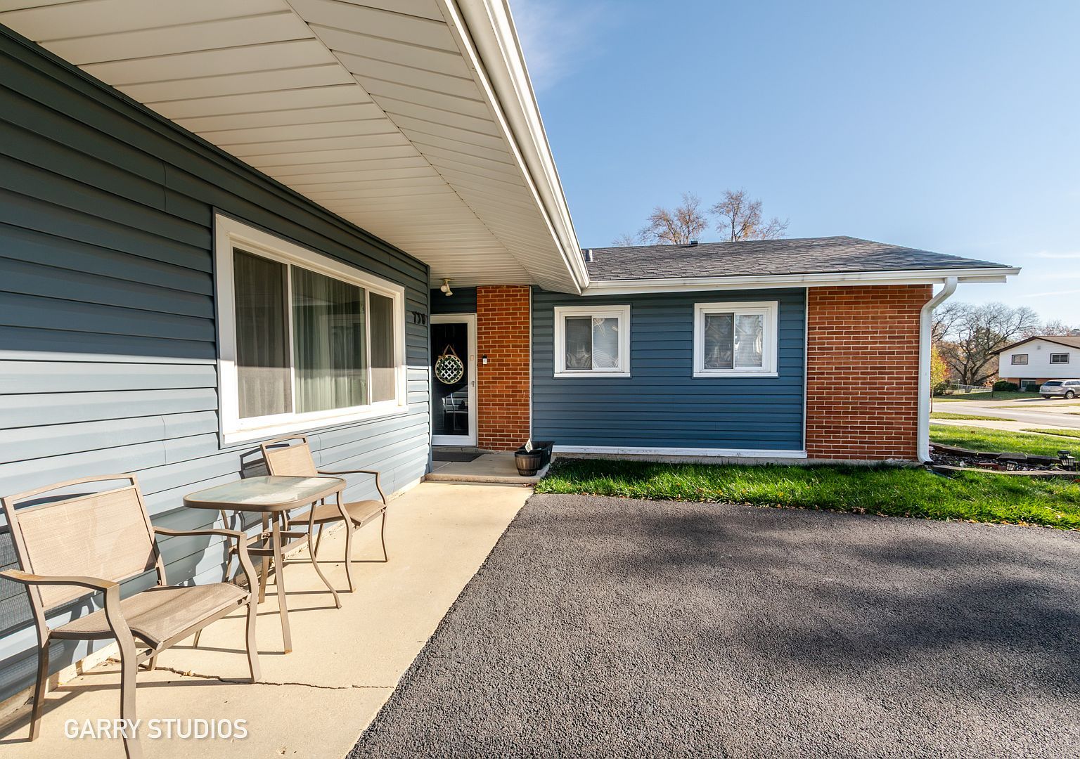 730 Ashley Ct Hoffman Estates, IL 60169 - Thumbnail 4