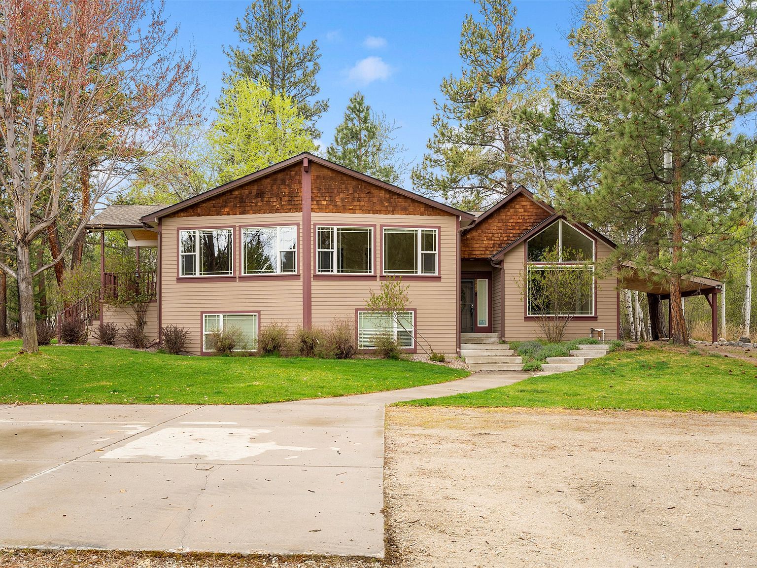 565 Chickadee Ln Victor, MT 59875 - Thumbnail 4