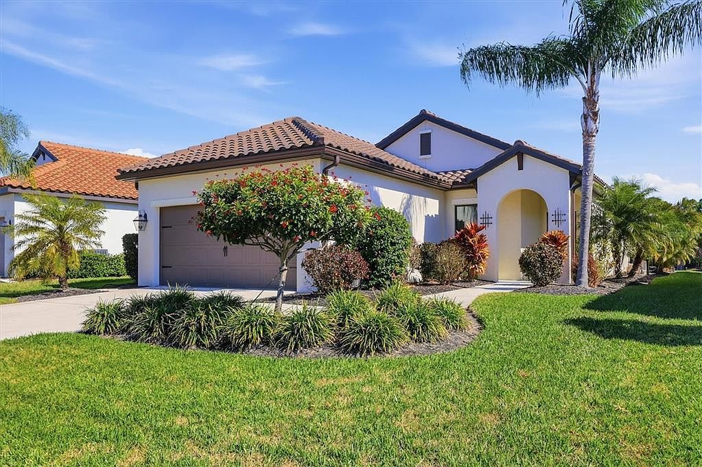 216 Brienza Loop Nokomis, FL 34275 - Thumbnail 4