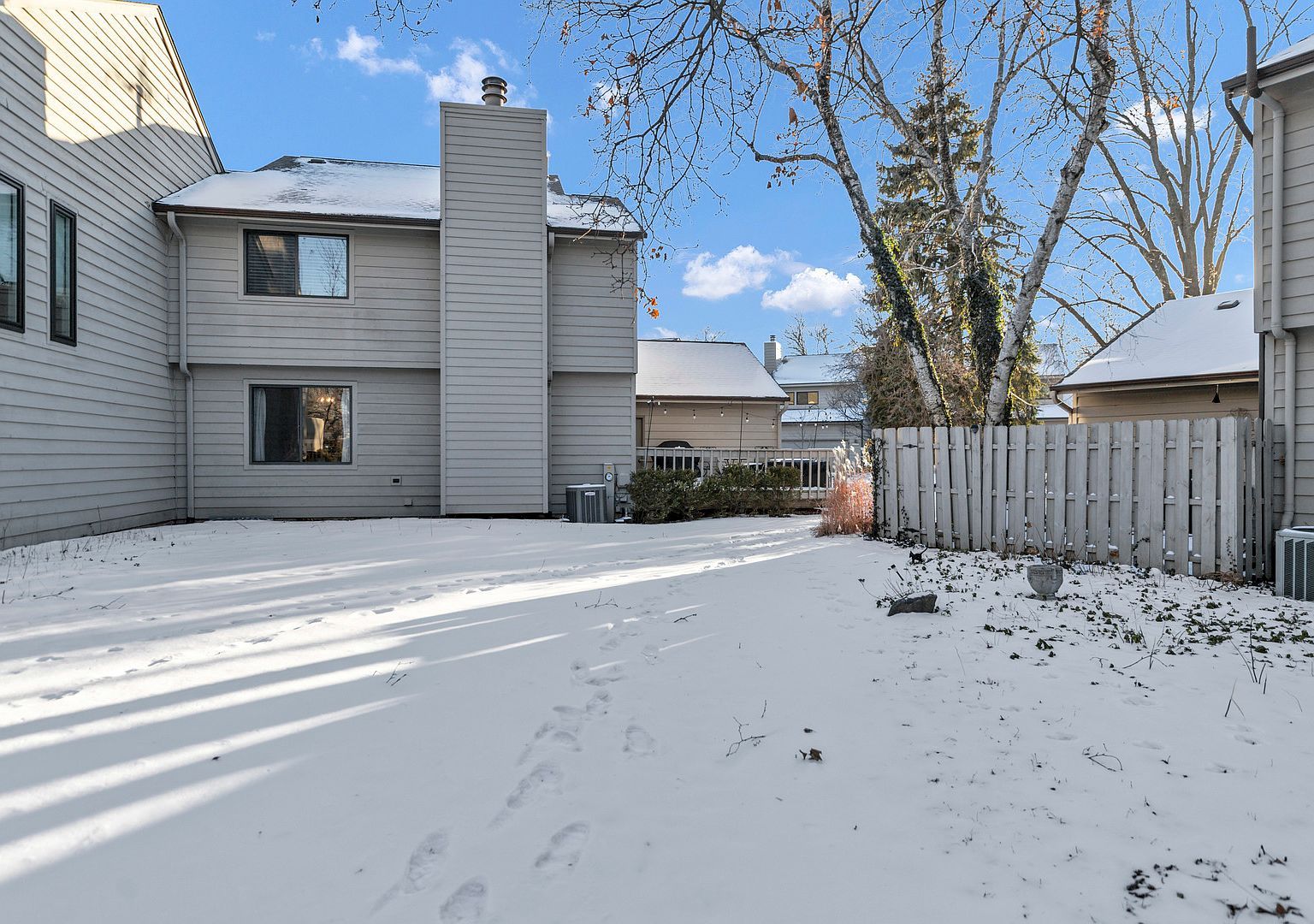 1527 Kirkwood Dr #1527 Geneva, IL 60134 - Thumbnail 4