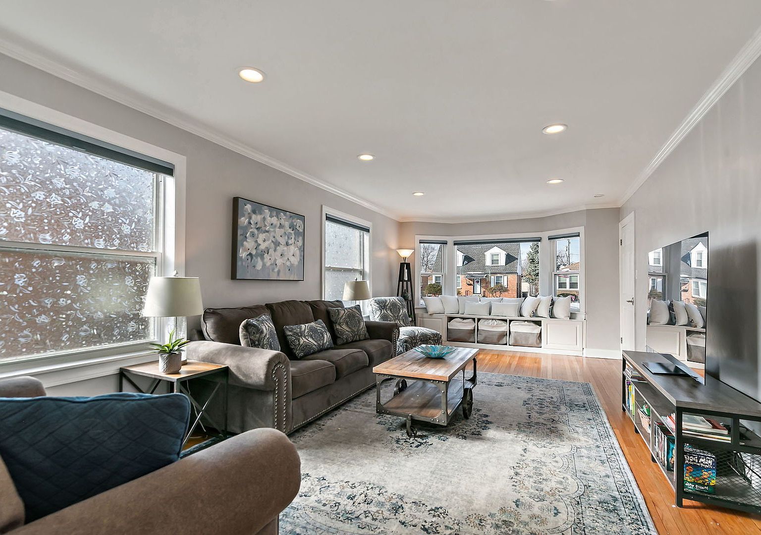 2627 Clarke St River Grove, IL 60171 - Thumbnail 4