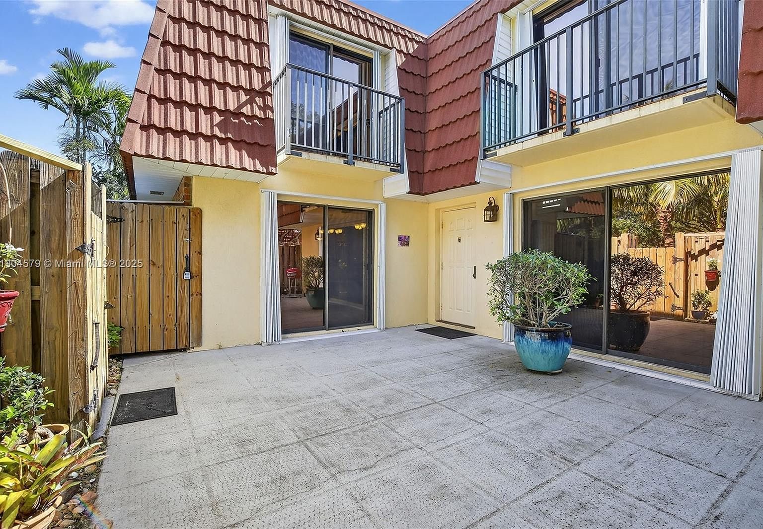 9927 NW 6th Pl Plantation, FL 33324 - Thumbnail 4