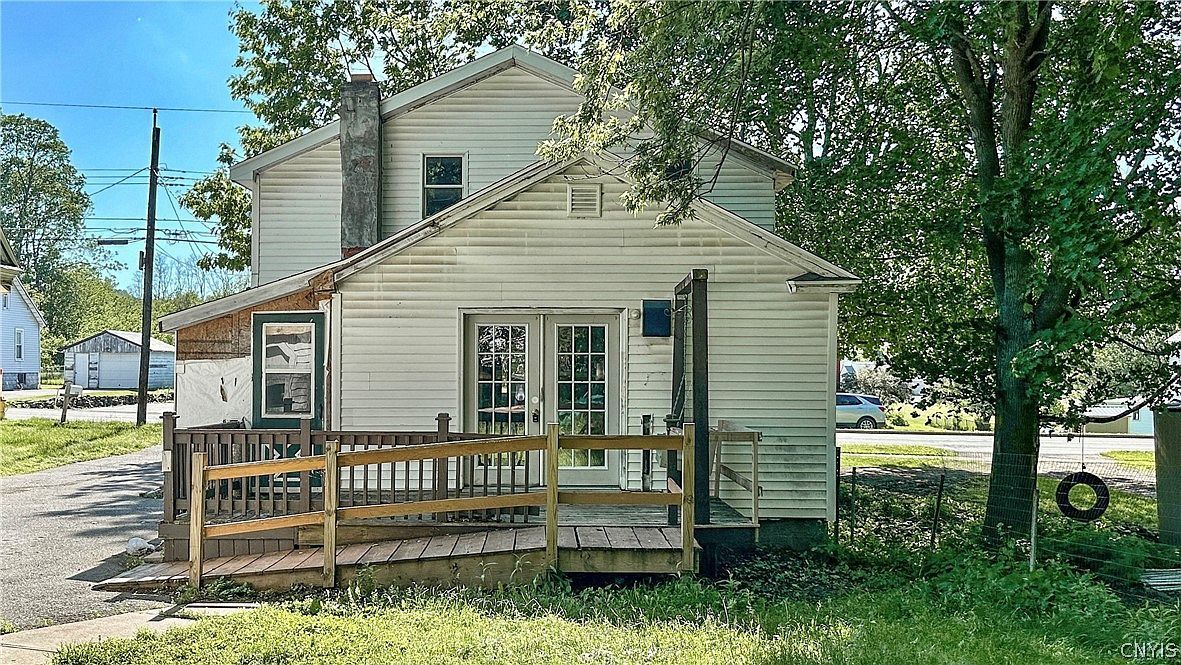 108 S Court St Canastota, NY 13032 - Thumbnail 4