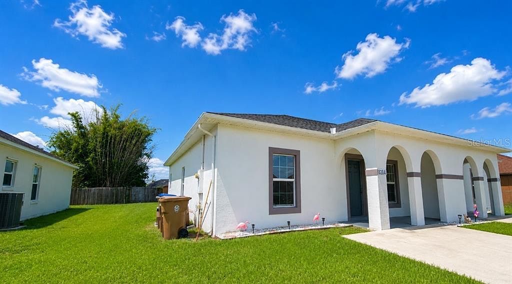 828 Abbeville Ct Kissimmee, FL 34759 - Thumbnail 4