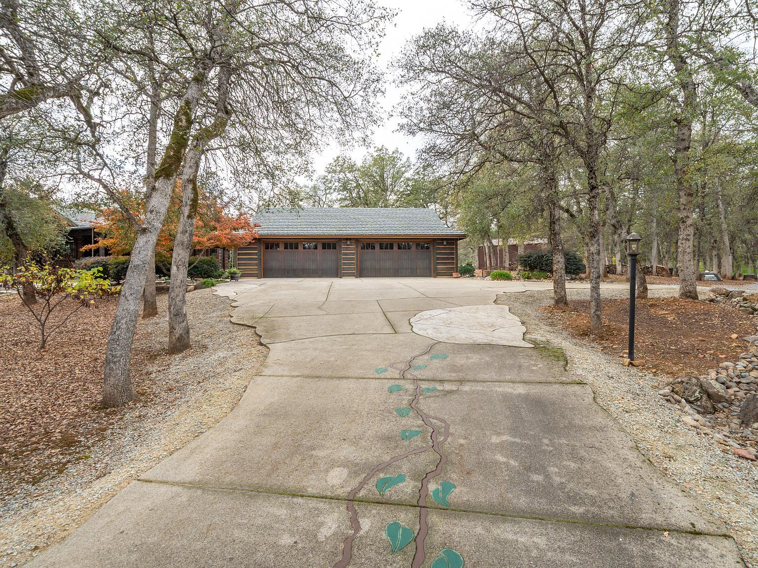 15900 El Camino Robles Rd Redding, CA 96001 - Thumbnail 4