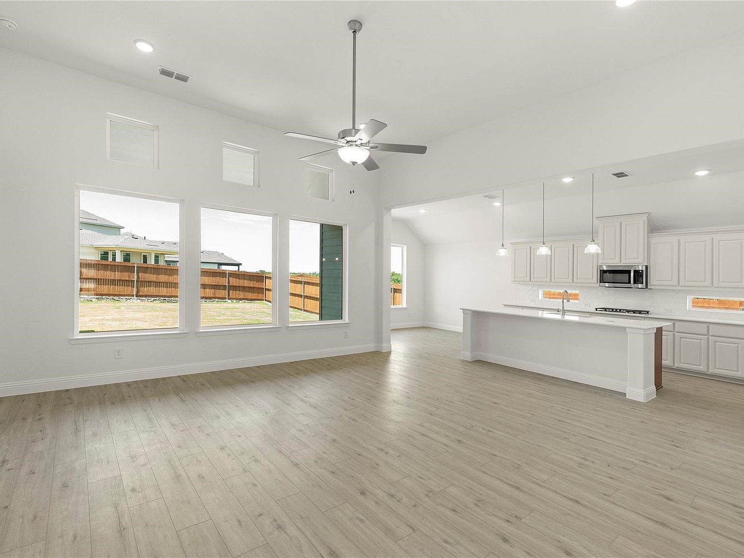 4047 Bedford Dr Crandall, TX 75114 - Thumbnail 4