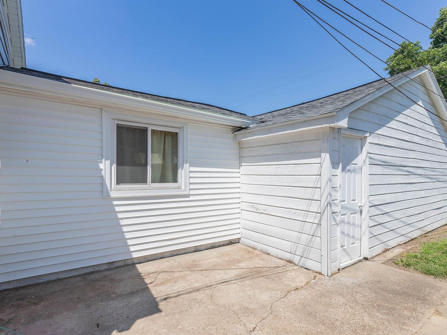 1400 E Walnut St Evansville, IN 47714 - Thumbnail 4