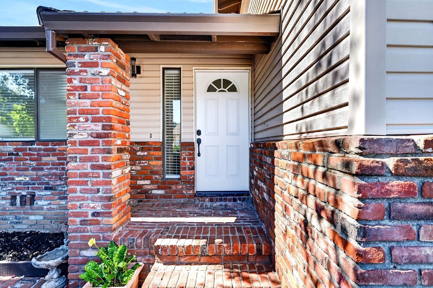 100 Roan Ct Cloverdale, CA 95425 - Thumbnail 4