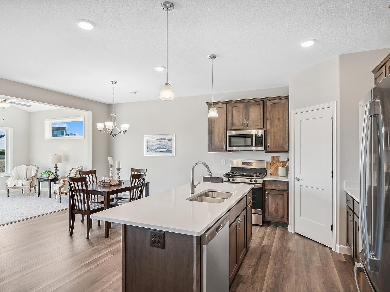 488 Whitewater Ct Delano, MN 55328 - Thumbnail 4