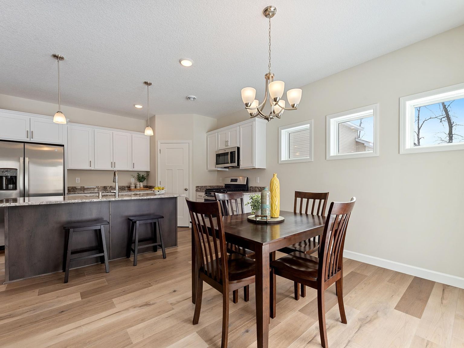 348 Emmy Ln Hanover, MN 55341 - Thumbnail 4