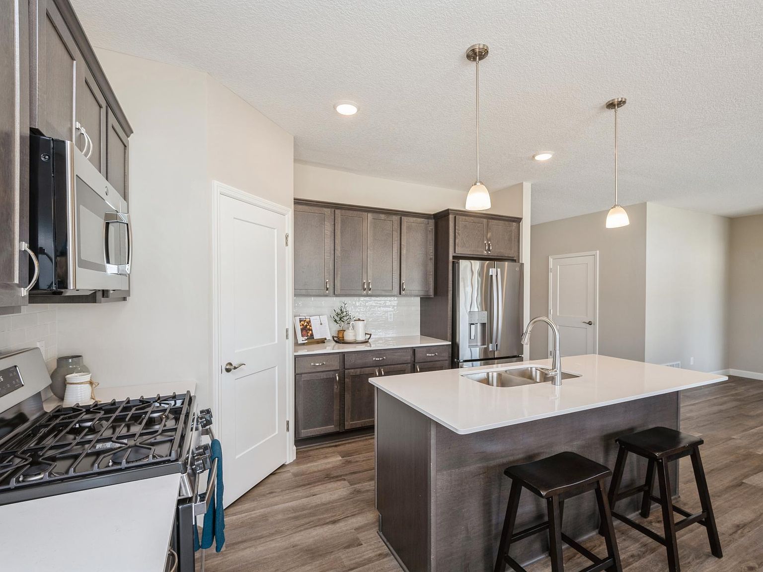 336 Emmy Ln Hanover, MN 55341 - Thumbnail 4