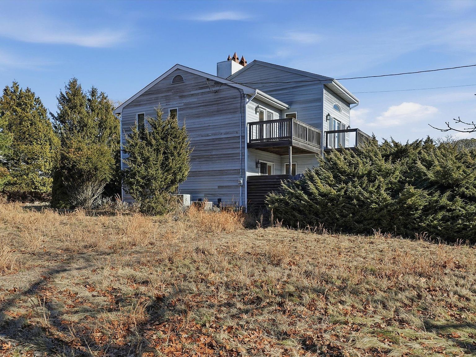 103 Middle Pond Rd Southampton, NY 11968 - Thumbnail 4