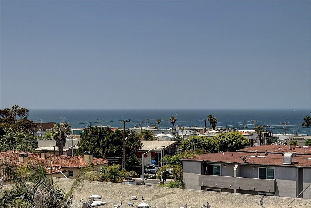 1140 Fisher Ave Manhattan Beach, CA 90266 - Thumbnail 4