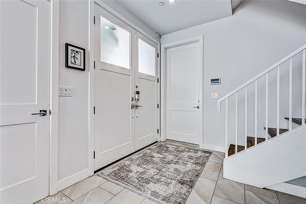 1074 7th St Hermosa Beach, CA 90254 - Thumbnail 4