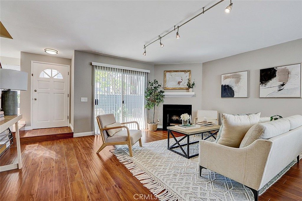 26111 Frampton Ave APT F Harbor City, CA 90710 - Thumbnail 4