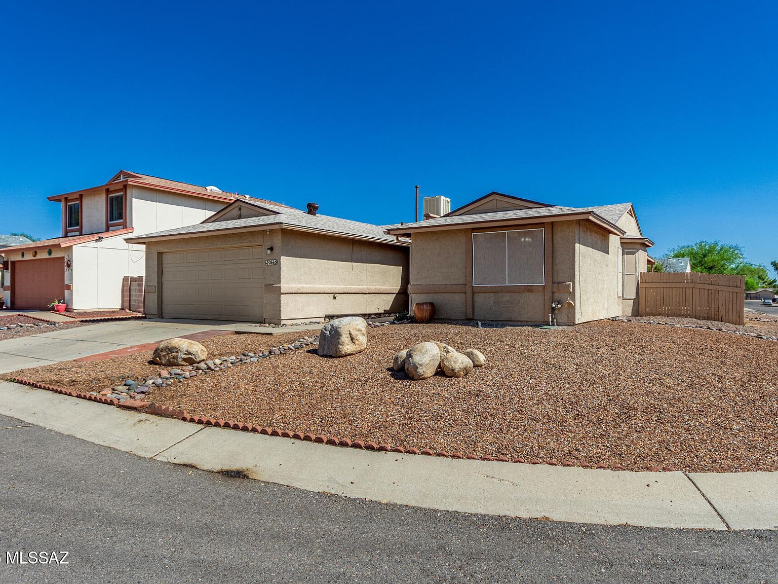 2665 W Flamebrook Rd Tucson, AZ 85741 - Thumbnail 4