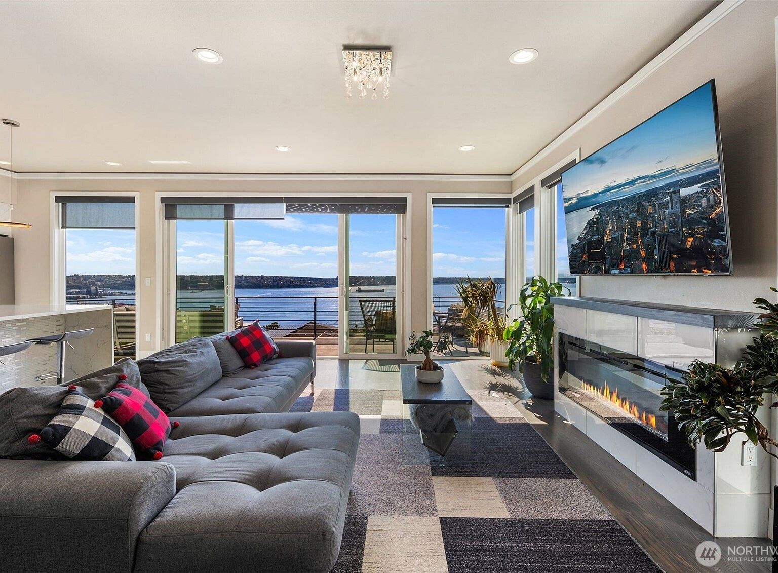 1422 Browns Point Blvd Tacoma, WA 98422 - Thumbnail 4