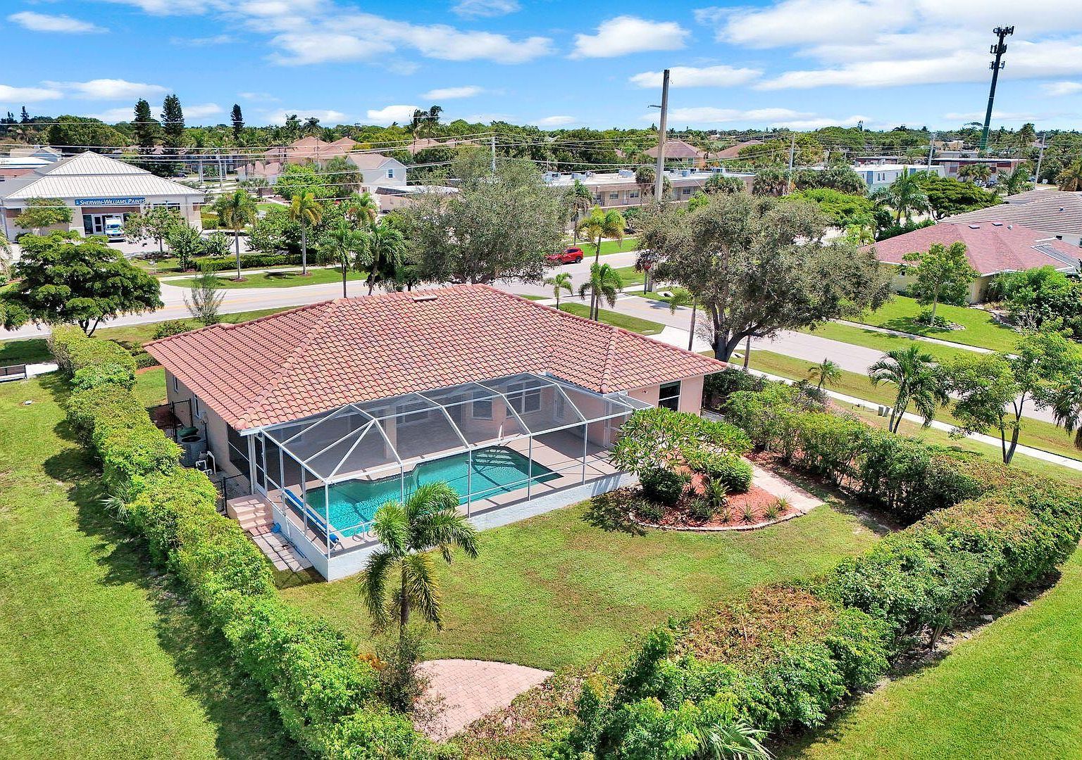 510 Bald Eagle Dr Marco Island, FL 34145 - Thumbnail 4