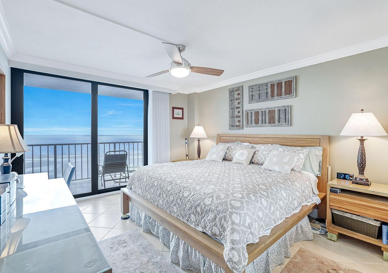 260 Seaview Ct APT 1805 Marco Island, FL 34145 - Thumbnail 4