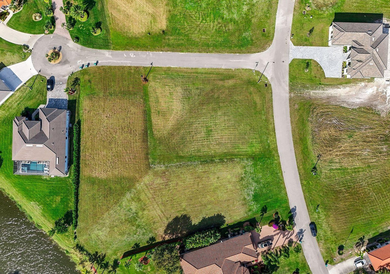 18373 Royal Hammock Blvd Naples, FL 34114 - Thumbnail 4