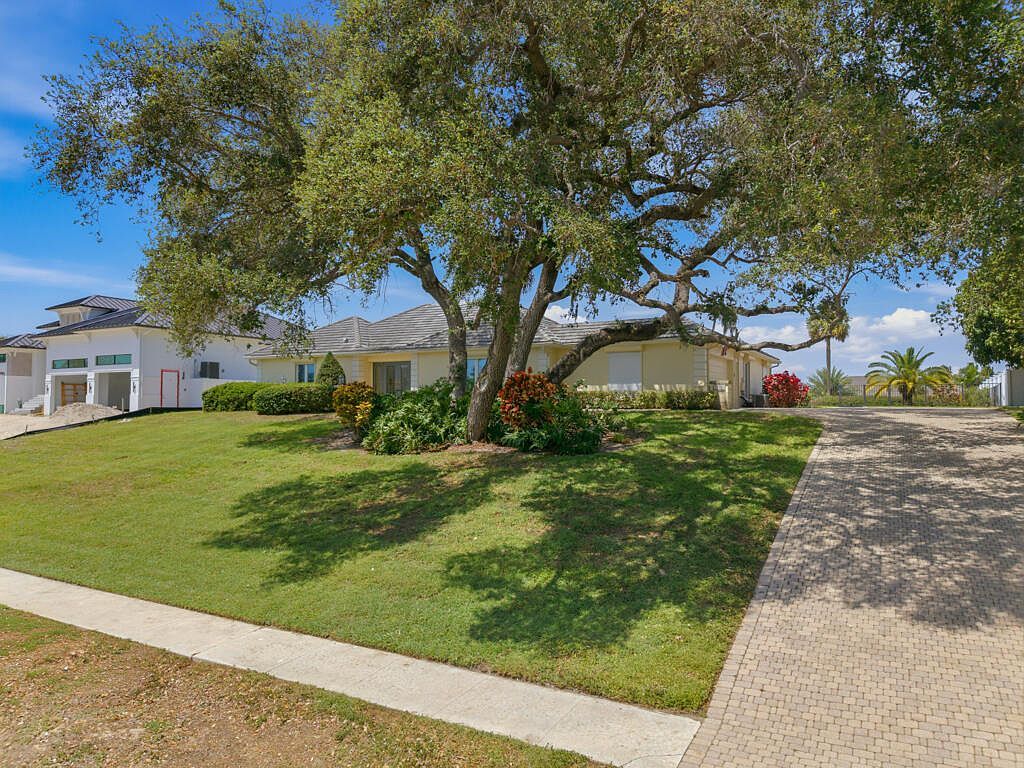 1616 Ludlow Rd Marco Island, FL 34145 - Thumbnail 4