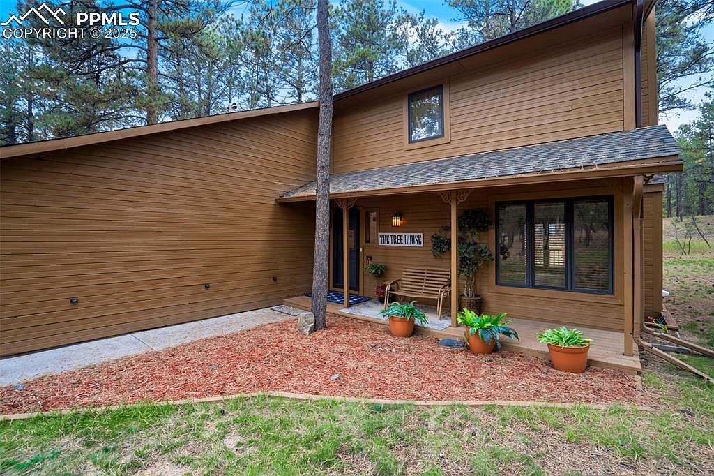 18045 Woodhaven Pl Colorado Springs, CO 80908 - Thumbnail 4