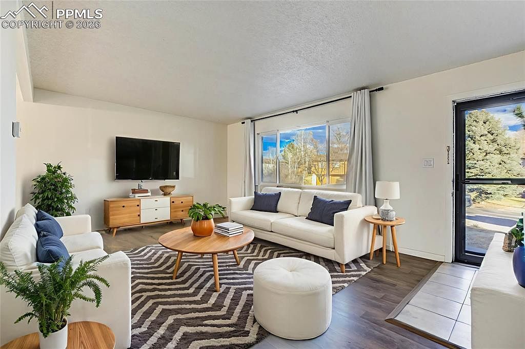 7240 Sullivan Cir Colorado Springs, CO 80911 - Thumbnail 4