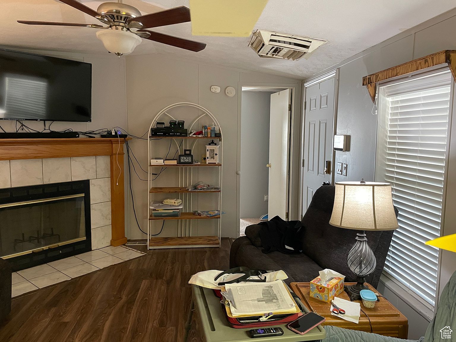 3860 Midland Dr TRAILER B32 Roy, UT 84067 - Thumbnail 4