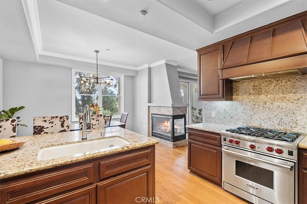 401 Bernard St UNIT 202 Costa Mesa, CA 92627 - Thumbnail 4