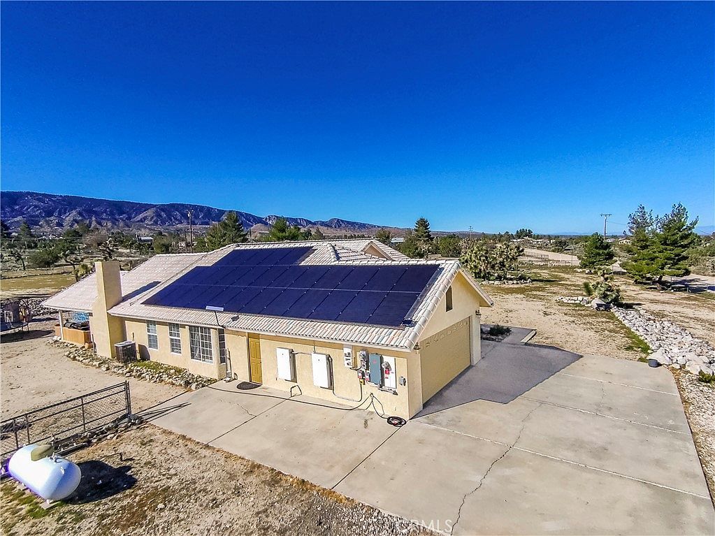 1825 Smoketree Rd Pinon Hills, CA 92372 - Thumbnail 4