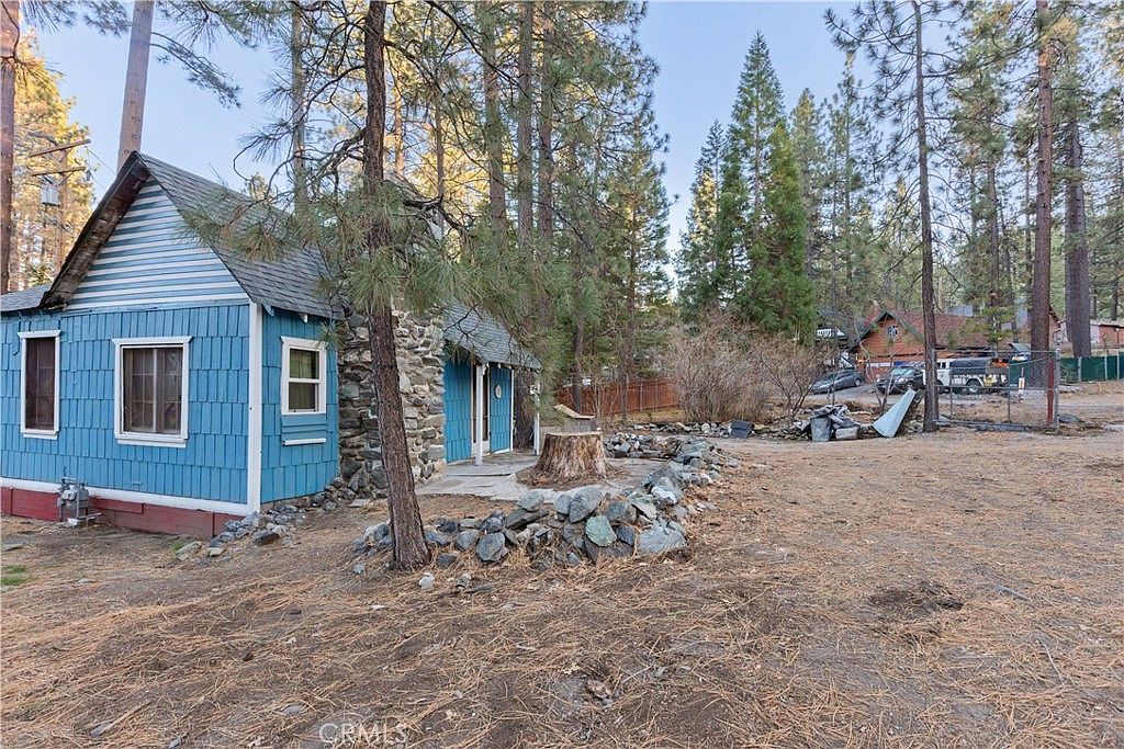 1376 Irene St Wrightwood, CA 92397 - Thumbnail 4