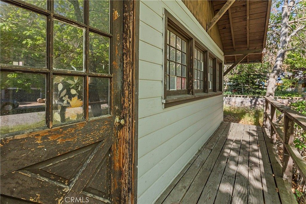 799 Mountain View Ave Wrightwood, CA 92397 - Thumbnail 4