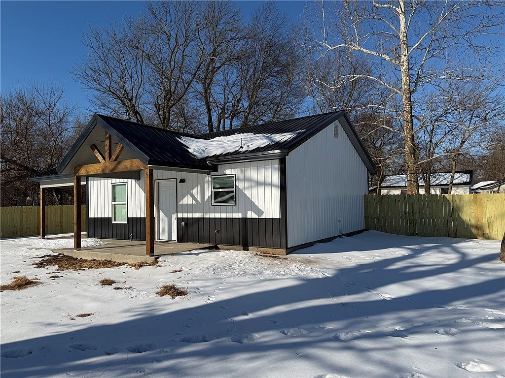 1286 N Market Ave Westville, OK 74965 - Thumbnail 4