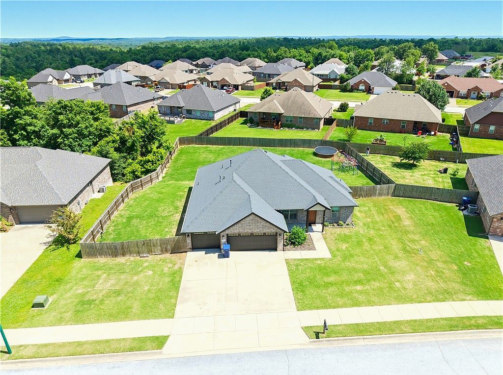 909 Carter Ct Siloam Springs, AR 72761 - Thumbnail 4