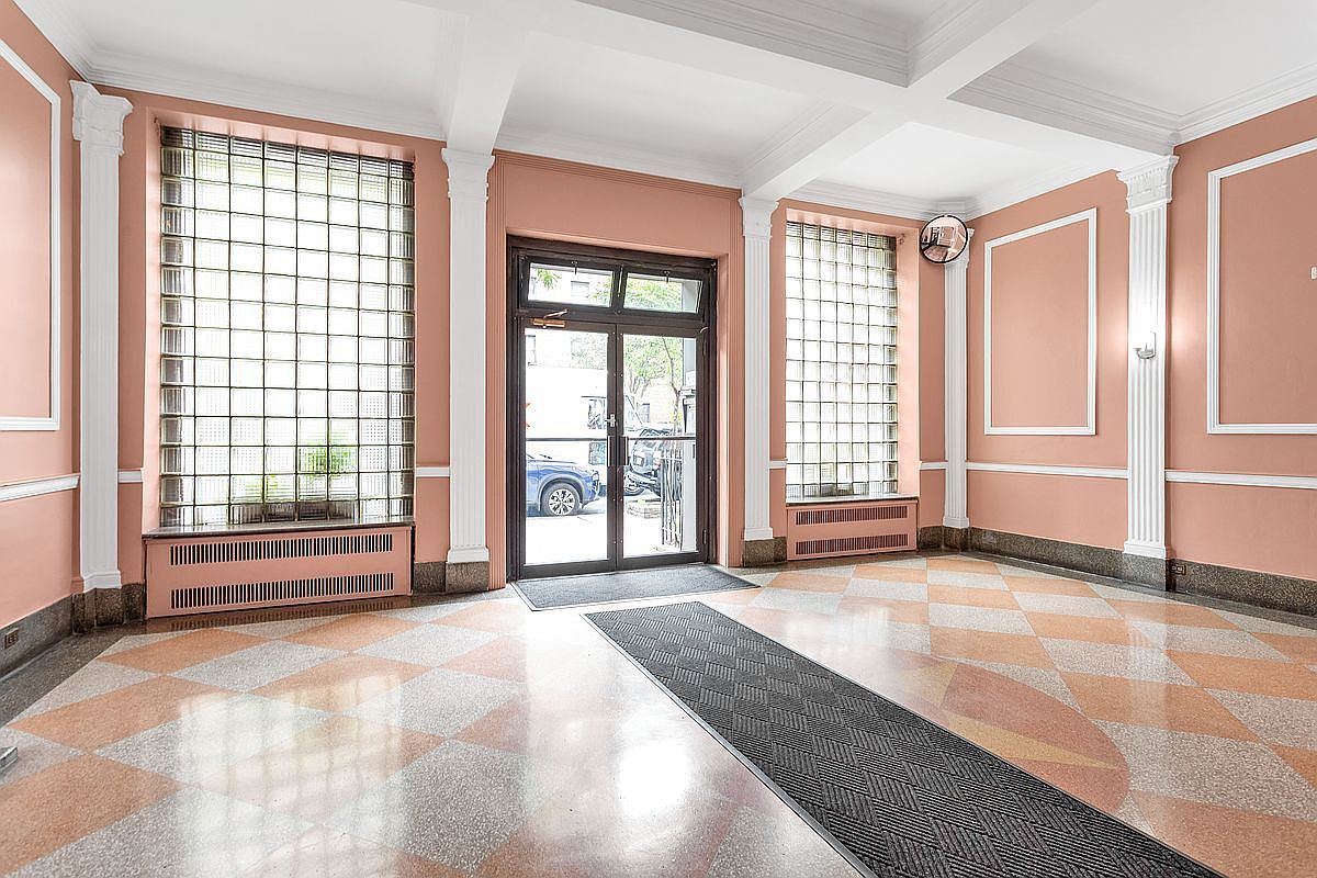 79-01 35th Ave #2B Jackson Heights, NY 11372 - Thumbnail 4