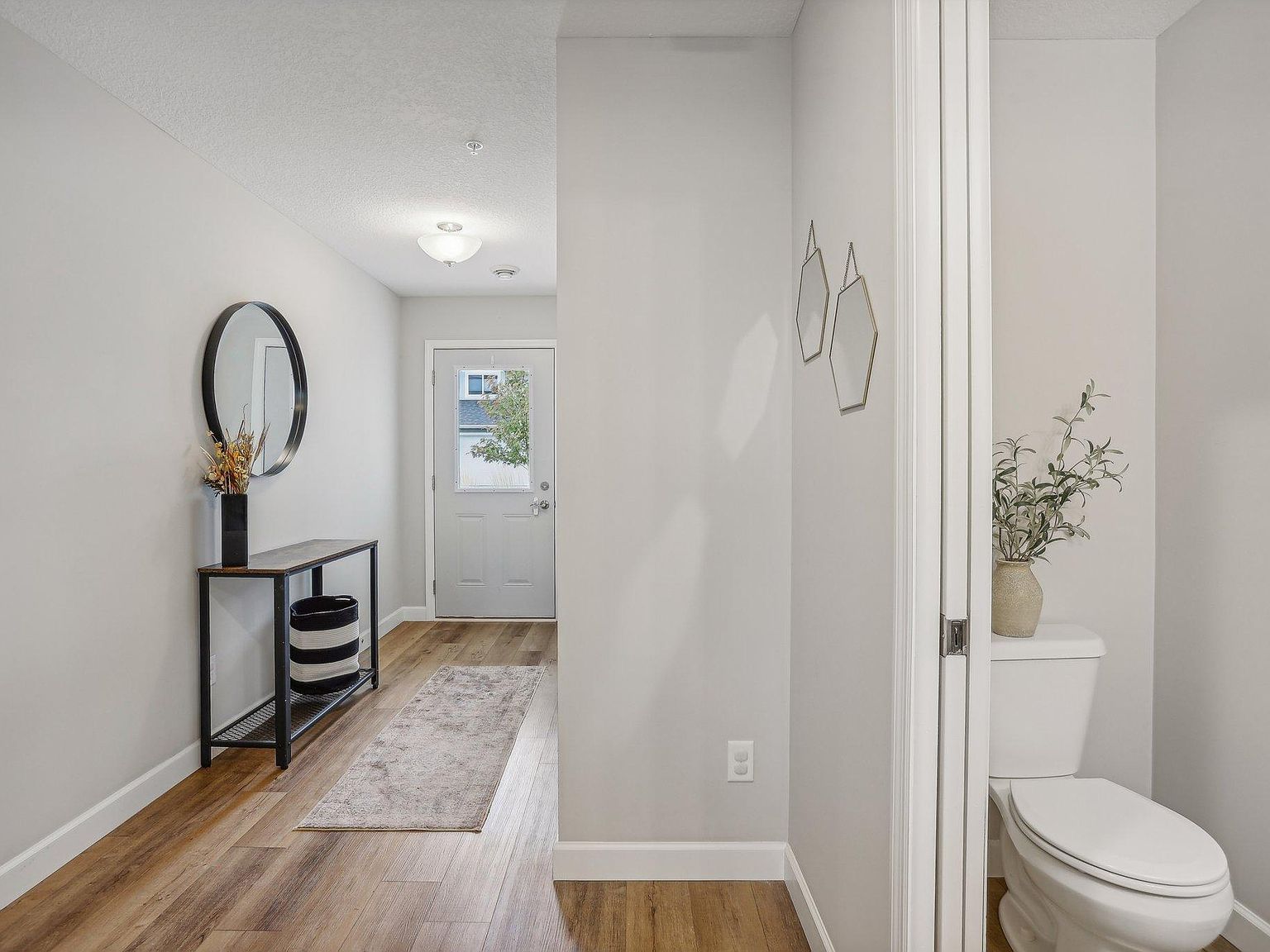 6945 Linwood Dr NE Albertville, MN 55301 - Thumbnail 4