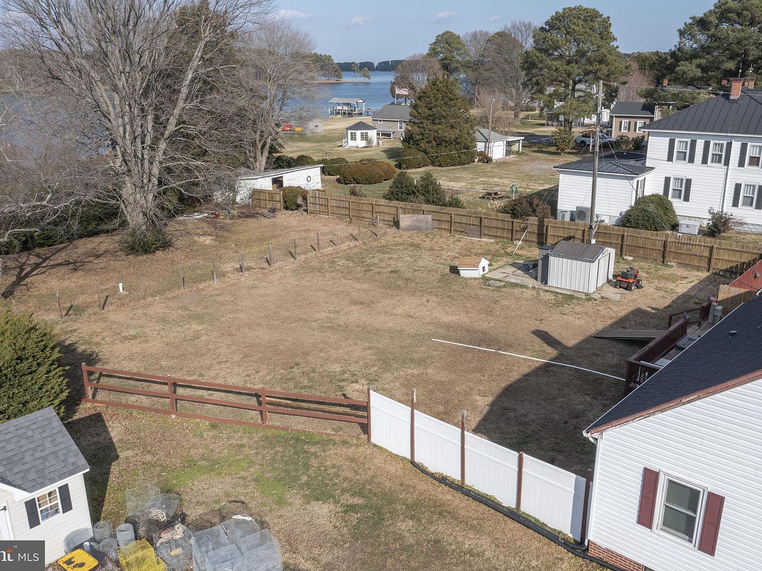 2889 Harryhogan Rd Callao, VA 22435 - Thumbnail 4