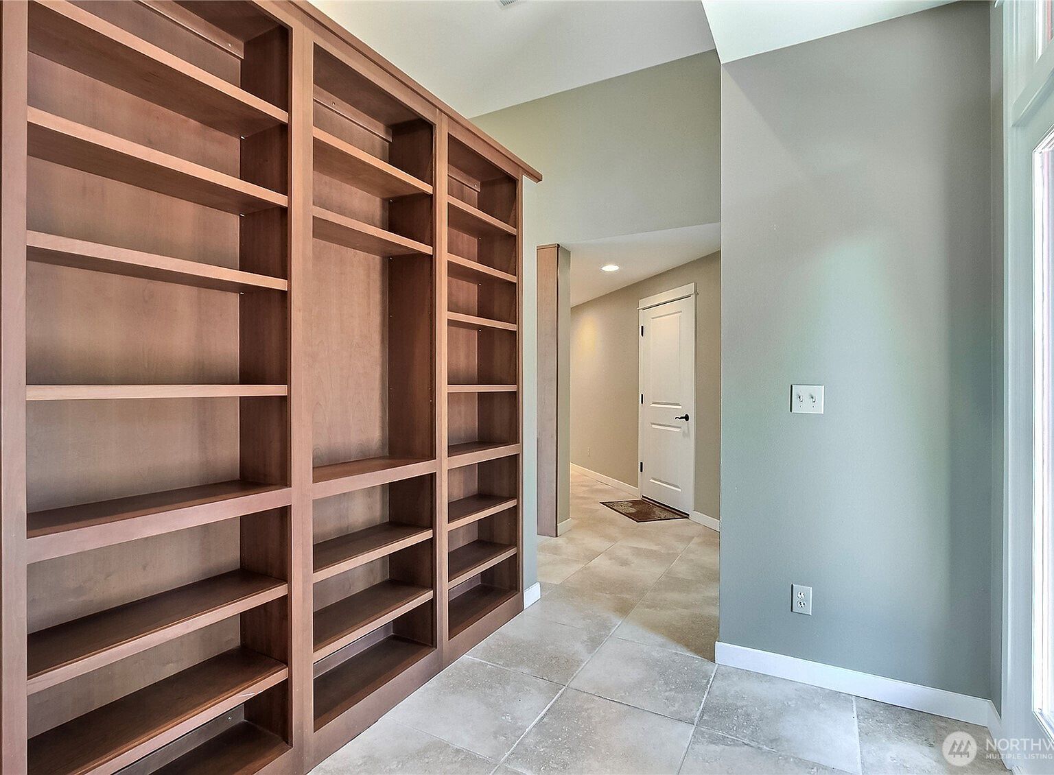 1207 Adams St Steilacoom, WA 98388 - Thumbnail 4