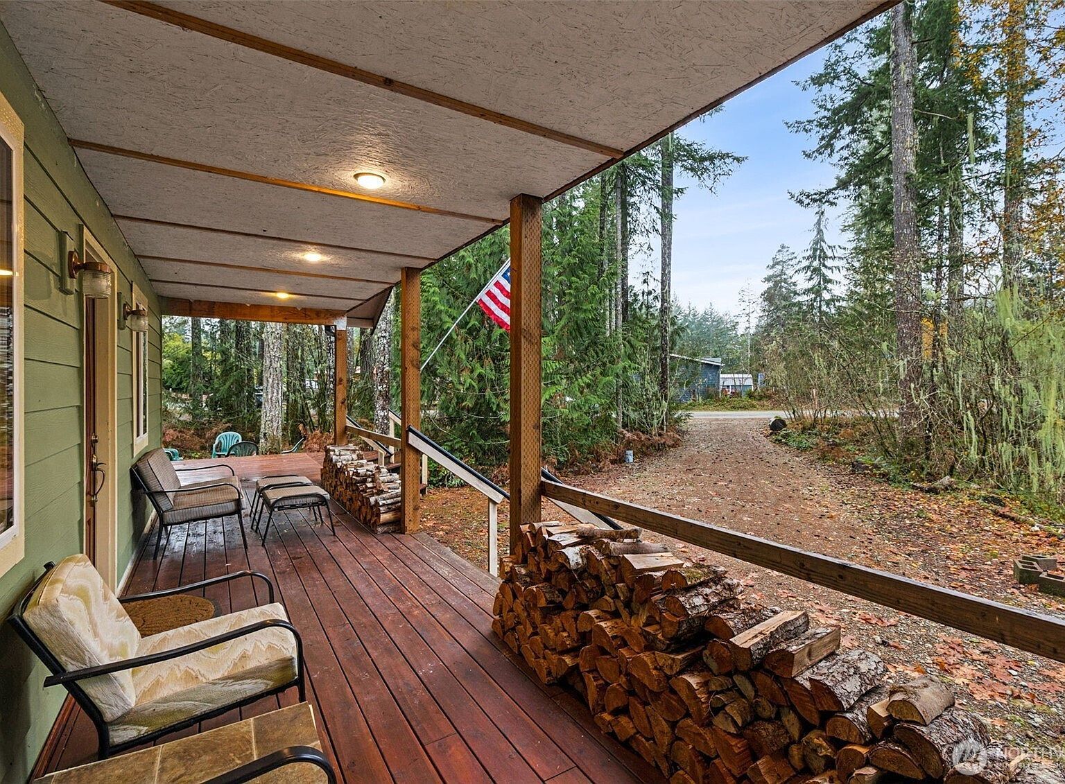 521 N Fairway Dr W Hoodsport, WA 98548 - Thumbnail 4