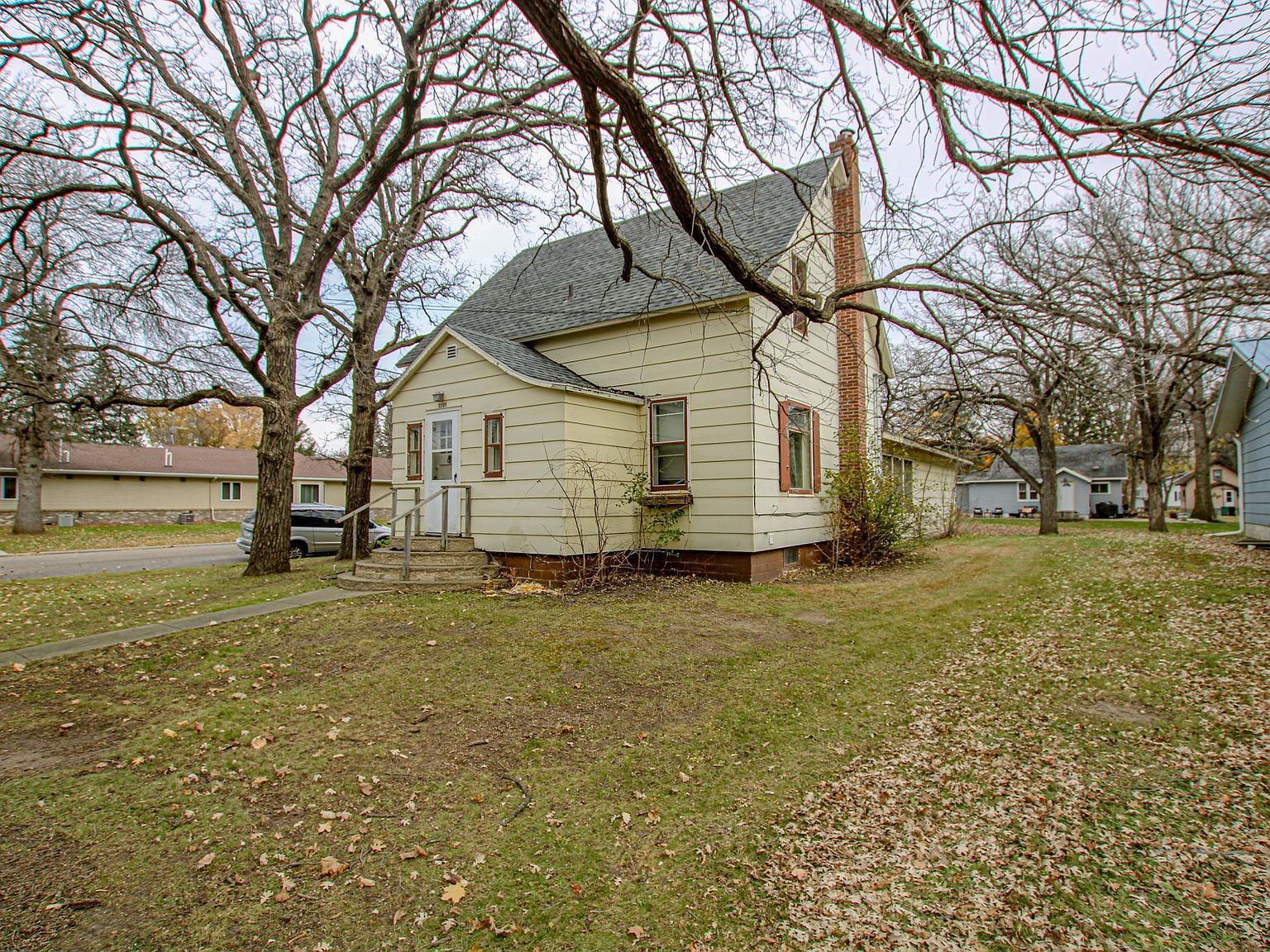 1101 Jefferson St Alexandria, MN 56308 - Thumbnail 4