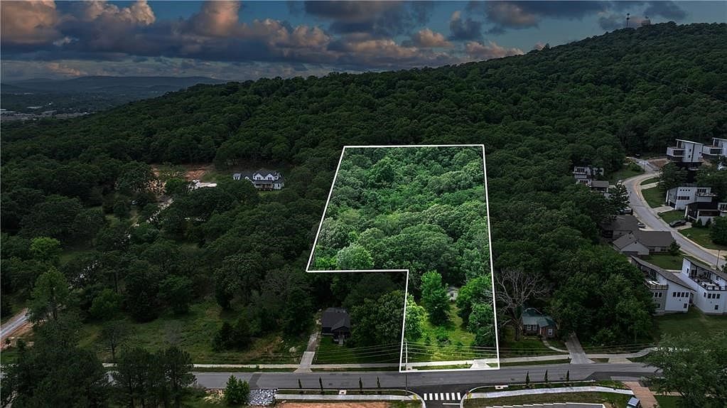 S Happy Hollow Rd Fayetteville, AR 72701 - Thumbnail 4