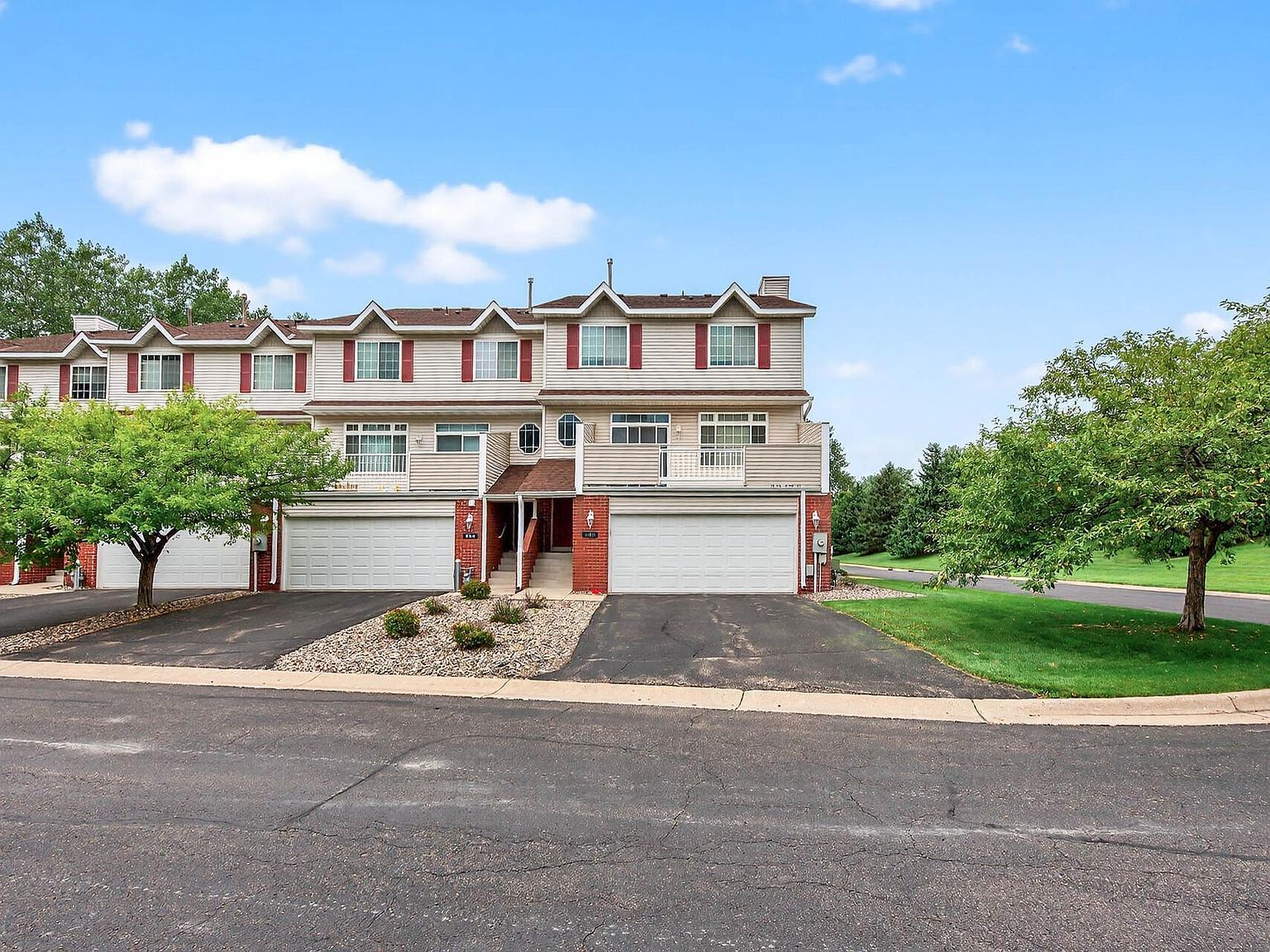 862 Coon Rapids Boulevard Ext NW Coon Rapids, MN 55433 - Thumbnail 4