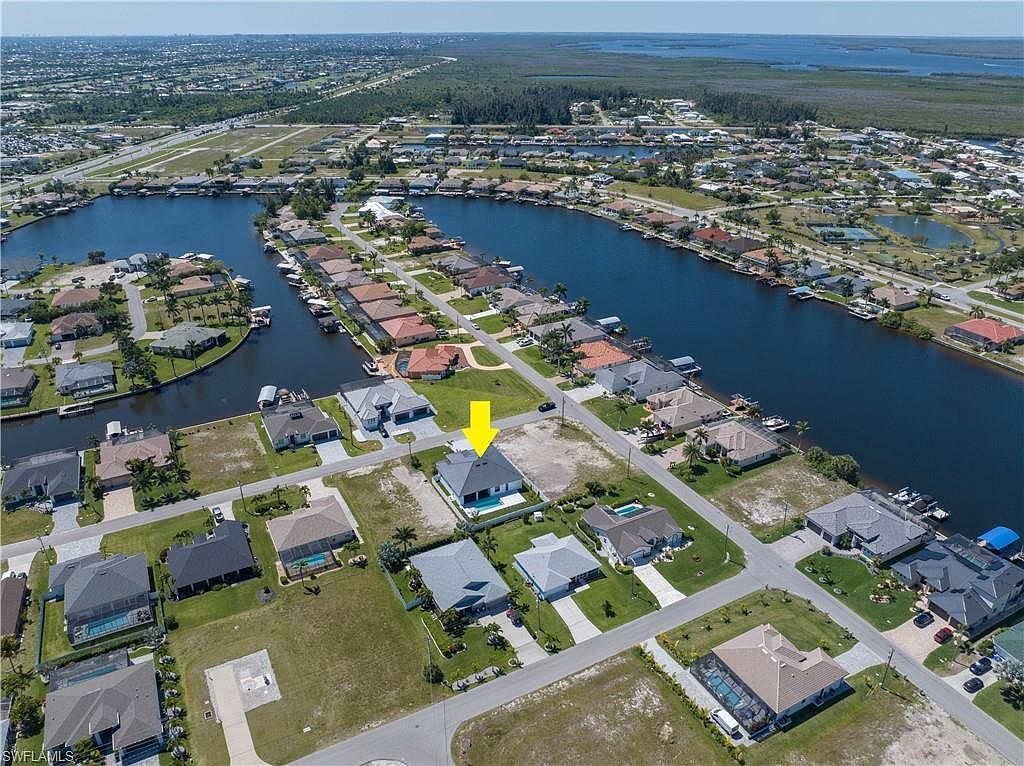 3321 SW 3rd Ln Cape Coral, FL 33991 - Thumbnail 4