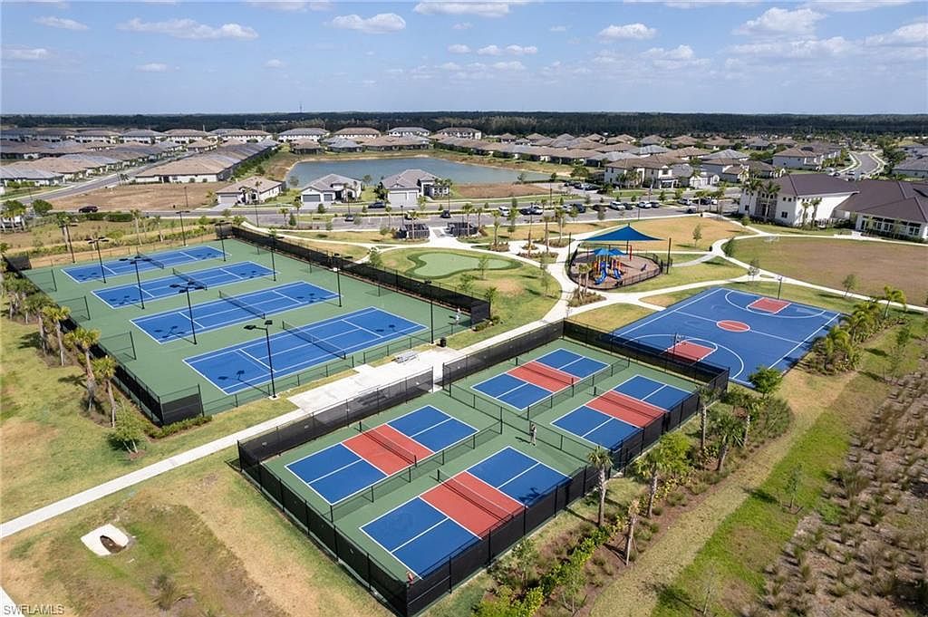 14275 Pine Lodge Ln Fort Myers, FL 33913 - Thumbnail 4