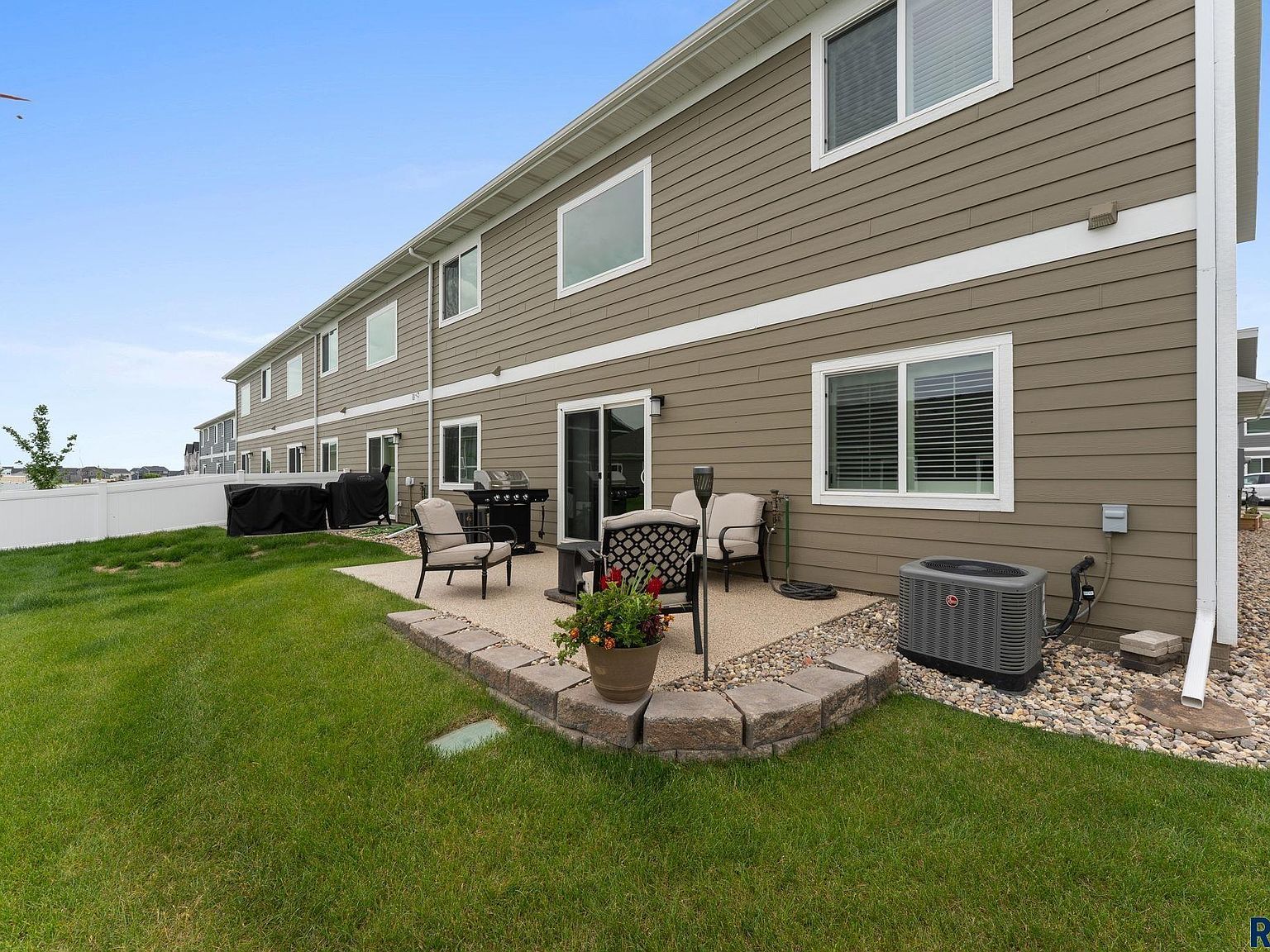 4500 E Whisper Ridge Pl Sioux Falls, SD 57108 - Thumbnail 4