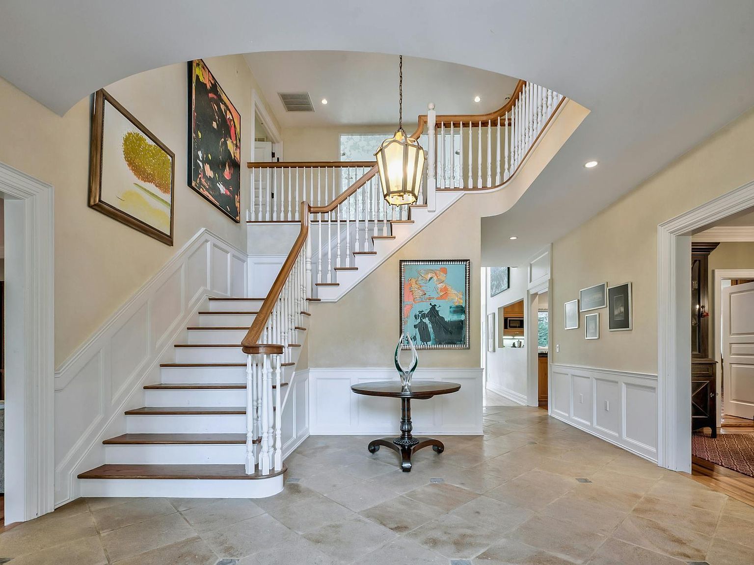 18 Harriman Dr Port Washington, NY 11050 - Thumbnail 4