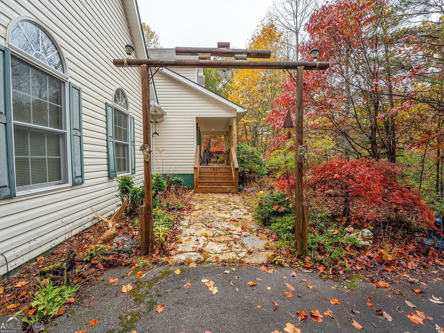 1327 Pinnacle Dr Clayton, GA 30525 - Thumbnail 4