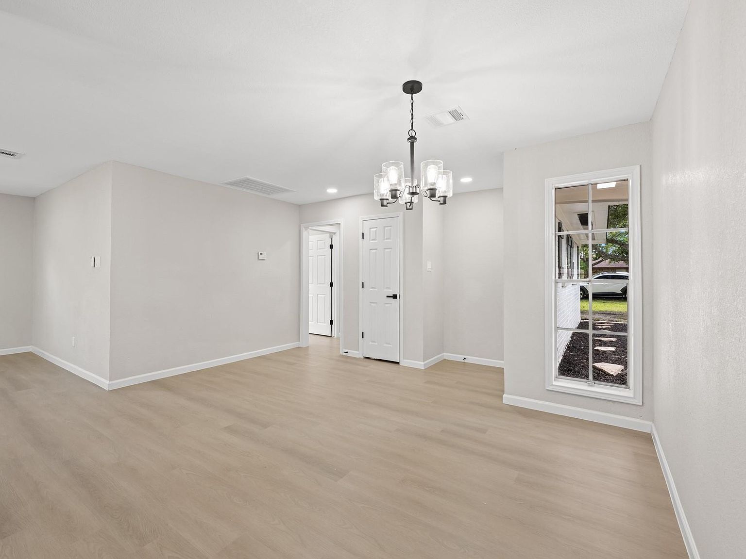 523 Lazy Ln Brazoria, TX 77422 - Thumbnail 4