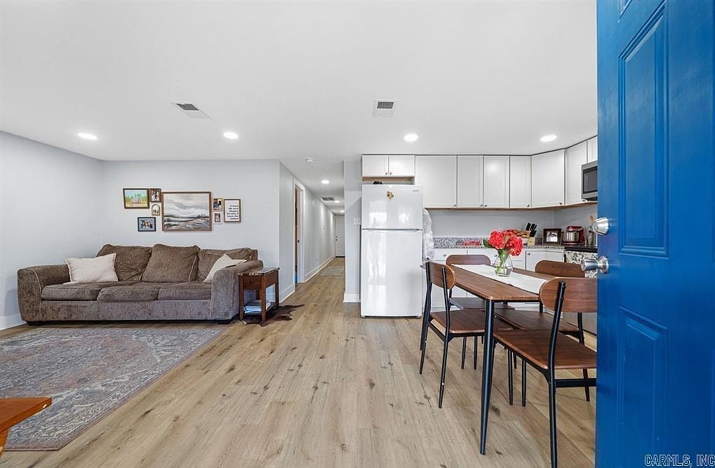 213 Barrett St Hot Springs, AR 71901 - Thumbnail 4