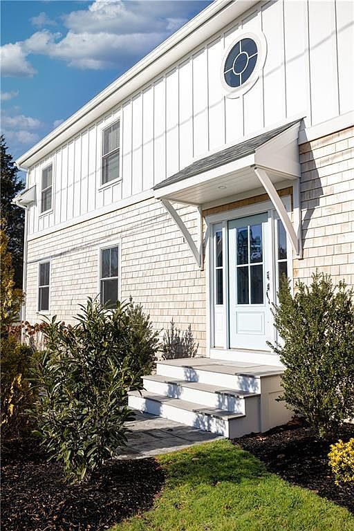 10 Mount Hope Ave Portsmouth, RI 02871 - Thumbnail 4